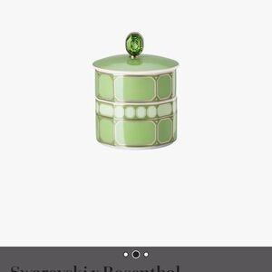 Swarovski x Rosenthal
Swarovski Signum - 3 Pc Box 3 In Fern Green. BNIB